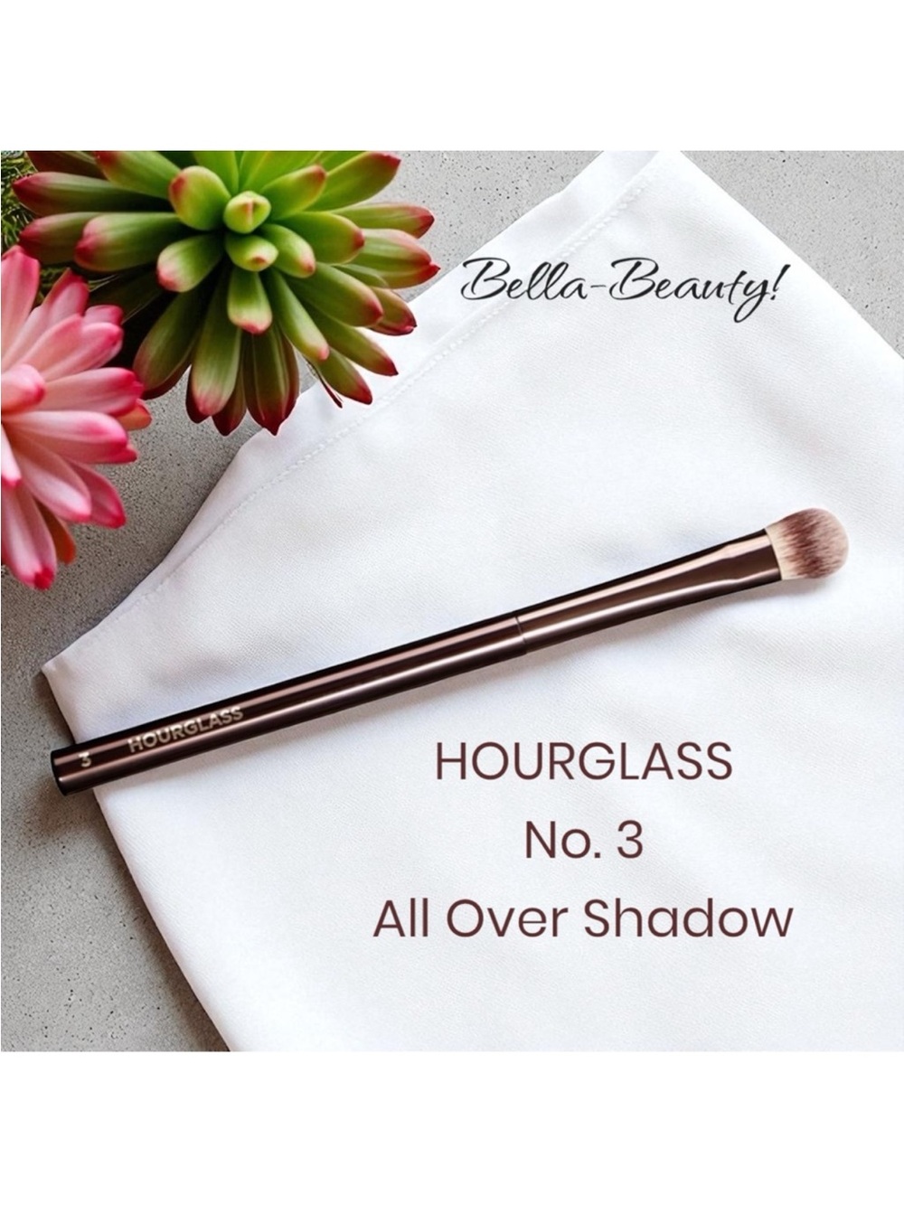HOURGLASS No. 3 All Over Shadow Brush    ~NEW~